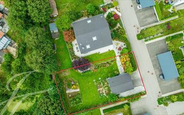 Building land - image - 3