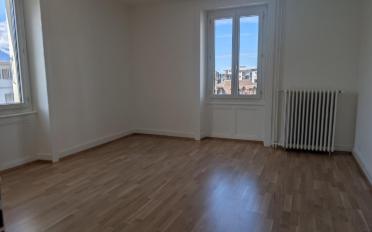 Apartment 4 rooms - image - 2