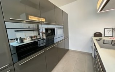 Wohnung 6.5 Zimmer - image - 6
