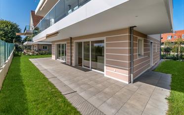 Appartement terrasse 4.5 pièces - image - 1