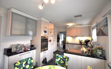 Einfamilienhaus 6.5 Zimmer - image - 4