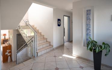 Villa 8.5 pièces - image - 3