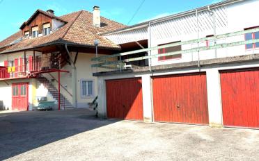 Residential building 18.5 rooms - image - 12