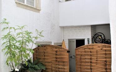 Residential building - image - 23