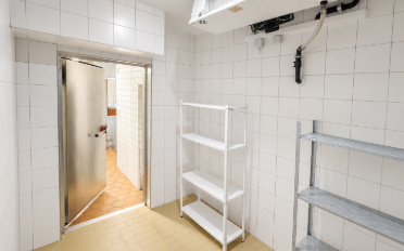 Ladenfläche - image - 8