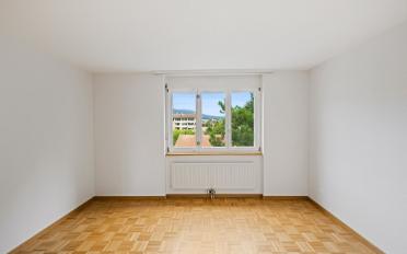 Apartment 4 rooms - image - 3