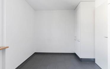 Apartment 4 rooms - image - 12