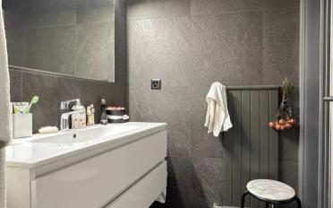 Wohnung 8.5 Zimmer - image - 8