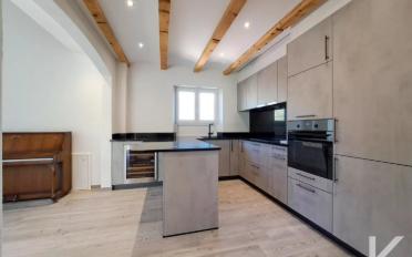 Apartment 4 rooms - image - 1