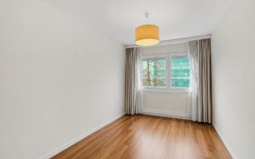 Apartment 4 rooms - image - 6