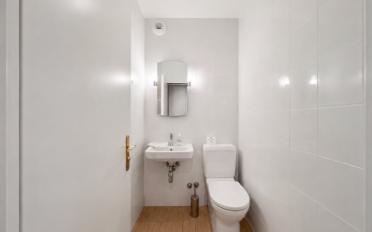 Apartment 4 rooms - image - 8