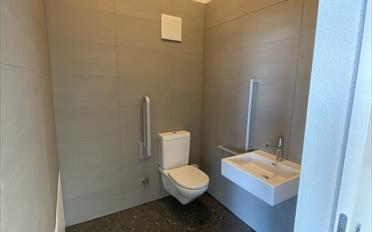 Commercial - image - 5