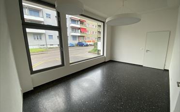 Commercial - image - 7