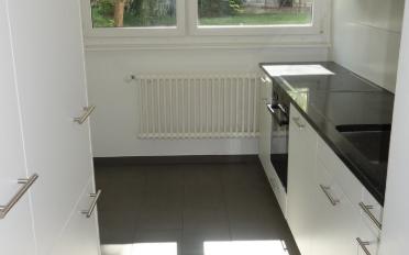 Apartment 4 rooms - image - 3