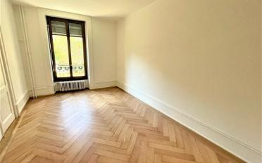 Apartment 4 rooms - image - 6