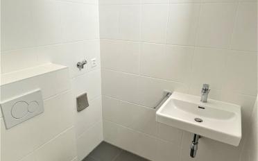 Apartment 4 rooms - image - 9
