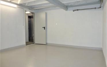 Lager - image - 2