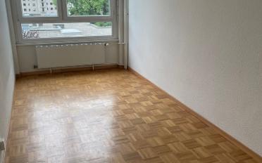 Apartment 4 rooms - image - 8