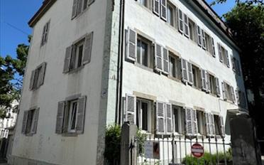 Residential building - image - 2