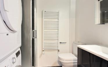 Apartment 2.5 rooms - image - 8