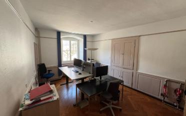 Office - image - 7