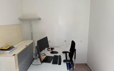 Office - image - 10