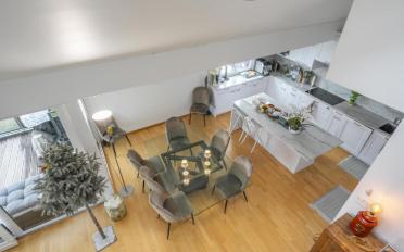 Attic flat 5.5 rooms - image - 11