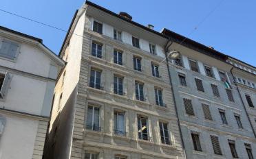 Office - image - 1
