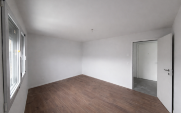 Apartment 4.5 rooms - image - 8
