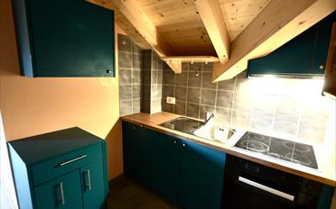 Residential building 20.5 rooms - image - 19