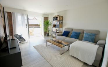 Apartment 4 rooms - image - 1