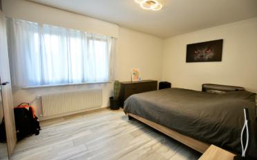 Apartment 4 rooms - image - 8