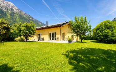 Villa 4.5 Zimmer - image - 1