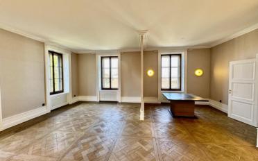 Apartment 6 rooms - image - 2