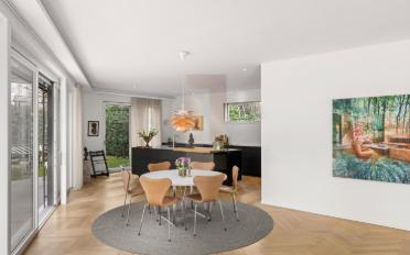 Maison 9 pièces - image - 3