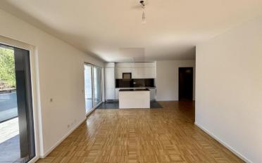 Apartment 4 rooms - image - 3