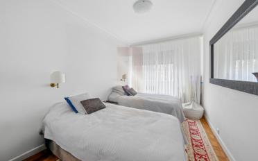 Apartment 8 rooms - image - 10