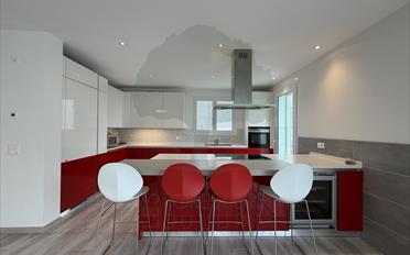Single house 10.5 rooms - image - 2
