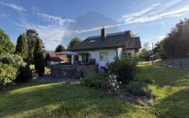 Einfamilienhaus 4.5 Zimmer - image - 1