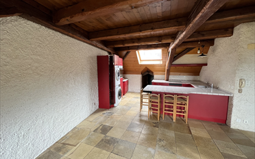 Immeuble mixte 4 pièces - image - 3