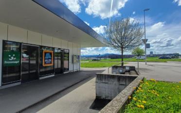 Commercial - image - 5