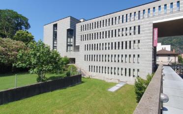 Bureau - image - 8