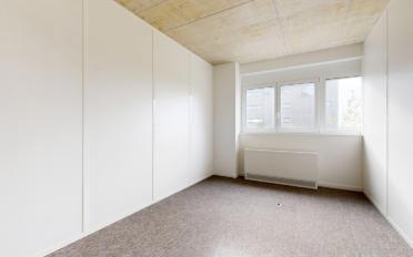 Office - image - 5