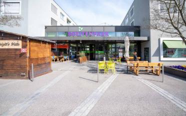 Commercial - image - 3