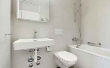 Apartment 4 rooms - image - 8