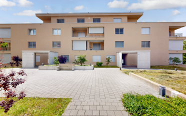 offener Parkplatz - image - 1