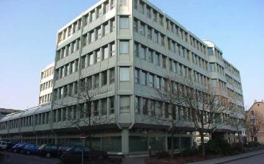 Moto Hallenplatz - image - 1