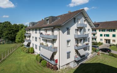 Apartment 4 rooms - image - 2