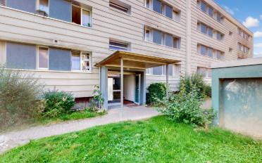 Apartment 4 rooms - image - 1