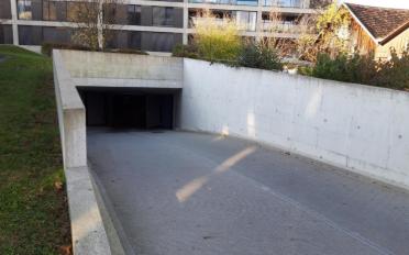 Covered parking place bike - image - 2